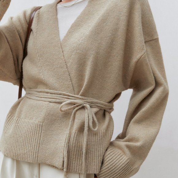 Brand new Drop Shoulder Belted Cardigan Apricot - Picture 5 of 8